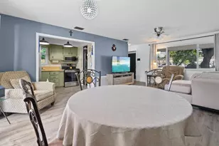 7160 Venetian St, Miramar, FL 33023 - Photo 12