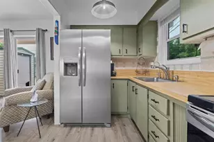 7160 Venetian St, Miramar, FL 33023 - Photo 16