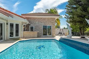 2557 SW 14th Ct, Deerfield Beach, FL 33442 - Photo 8