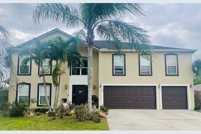 184  Massini NW, Palm Bay, FL 32907 - Photo 1