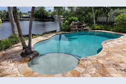 1925  Coral Gardens Dr, Wilton Manors, FL 33306 - Photo 2