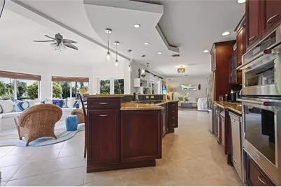 1925  Coral Gardens Dr, Wilton Manors, FL 33306 - Photo 10