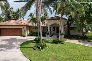 1925 Coral Gardens Dr, Wilton Manors, FL 33306 - Photo 4