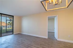 1100 Colony Point Cir, Pembroke Pines, FL 33026 - Photo 12