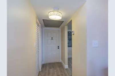 1100  Colony Point Cir, Unit #105, Pembroke Pines, FL 33026 - Photo 16