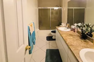 9091 NW 11th Ct, Plantation, FL 33322 - Photo 16