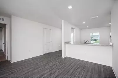 8436  99th Ct, Vero Beach, FL 32967 - Photo 10