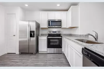 8436  99th Ct, Vero Beach, FL 32967 - Photo 4