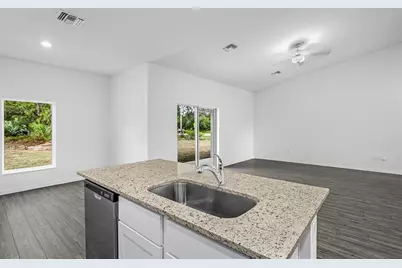 8025  103rd Ct, Vero Beach, FL 32967 - Photo 8