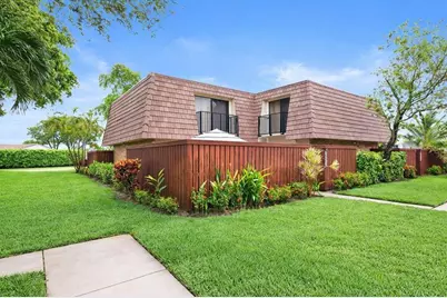 2544 SW 15th St, Unit #2544, Deerfield Beach, FL 33442 - Photo 1