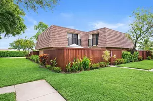 2544 SW 15th St, Deerfield Beach, FL 33442 - Photo 1