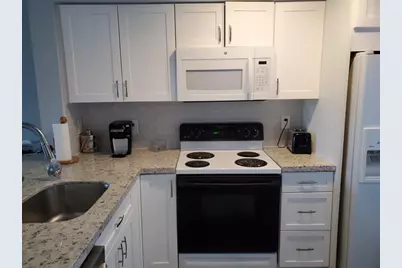 2220 N Cypress Bend Dr, Unit #405, Pompano Beach, FL 33069 - Photo 12