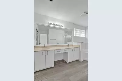 8500 NW 57th Dr, Coral Springs, FL 33067 - Photo 44