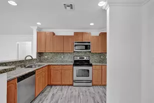 8500 NW 57th Dr, Coral Springs, FL 33067 - Photo 22