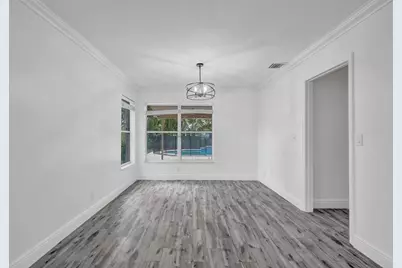 8500 NW 57th Dr, Coral Springs, FL 33067 - Photo 12