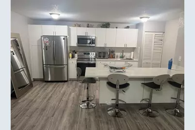 7208  Fairway Dr, Unit #I9, Miami Lakes, FL 33014 - Photo 4