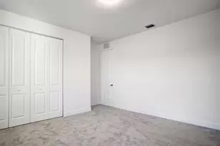 12328 SW 43 St, Davie, FL 33330 - Photo 36