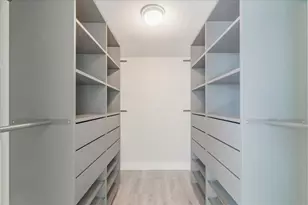 113 Lake Emerald Dr, Oakland Park, FL 33309 - Photo 12