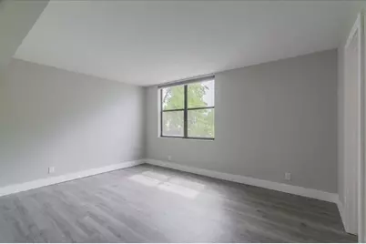 113  Lake Emerald Dr, Unit #201, Oakland Park, FL 33309 - Photo 10