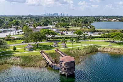 113  Lake Emerald Dr, Unit #201, Oakland Park, FL 33309 - Photo 26