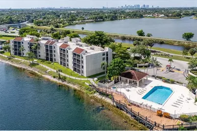 113  Lake Emerald Dr, Unit #201, Oakland Park, FL 33309 - Photo 22