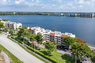 113 Lake Emerald Dr, Oakland Park, FL 33309 - Photo 2