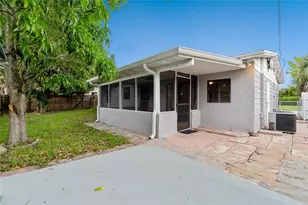 1657 NE 28th Ct, Pompano Beach, FL 33064 - Photo 16