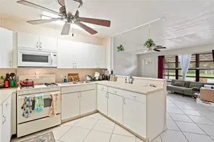 1657 NE 28th Ct, Pompano Beach, FL 33064 - Photo 10