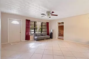1657 NE 28th Ct, Pompano Beach, FL 33064 - Photo 4