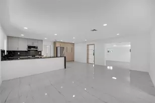 121 SE 8th St, Pompano Beach, FL 33060 - Photo 6