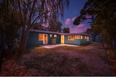 121 SE 8th St, Pompano Beach, FL 33060 - Photo 12