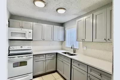 7951 SW 6th St, North Lauderdale, FL 33068 - Photo 6