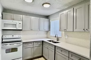 7951 SW 6th St, North Lauderdale, FL 33068 - Photo 6