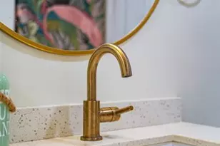 2240 N Cypress Bend Dr, Pompano Beach, FL 33069 - Photo 18