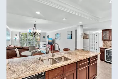 1147  Hillsboro Mile, Unit #408, Hillsboro Beach, FL 33062 - Photo 6