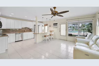 1110 N Riverside Dr, Unit #14, Pompano Beach, FL 33062 - Photo 2
