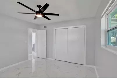 260 NE 41st St, Oakland Park, FL 33334 - Photo 28