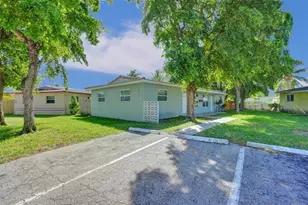 260 NE 41st St, Oakland Park, FL 33334 - Photo 2