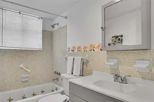 330 S Cypress Rd, Pompano Beach, FL 33060 - Photo 10