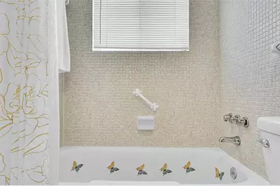 330 S Cypress Rd, Unit #610, Pompano Beach, FL 33060 - Photo 12