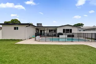 3991 N 41st Ct, Hollywood, FL 33021 - Photo 38