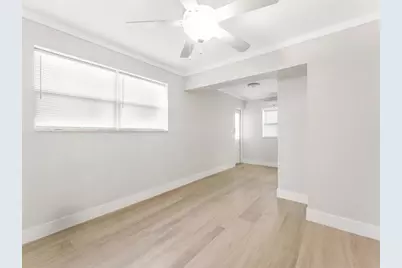 311 W Sample Rd, Deerfield Beach, FL 33064 - Photo 24