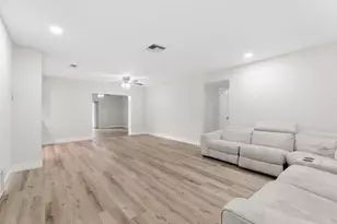 311 W Sample Rd, Deerfield Beach, FL 33064 - Photo 12