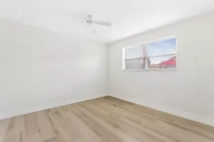 311 W Sample Rd, Deerfield Beach, FL 33064 - Photo 22