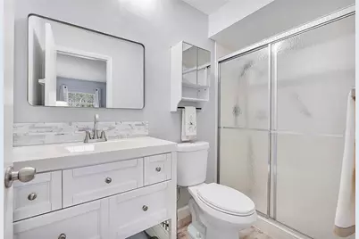 393  Bennington Ln, Unit #393, Lake Worth, FL 33467 - Photo 10