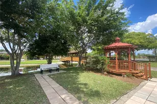 393 Bennington Ln, Lake Worth, FL 33467 - Photo 18