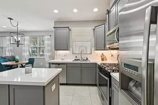 12431 NW 32nd Manor, Sunrise, FL 33323 - Photo 4