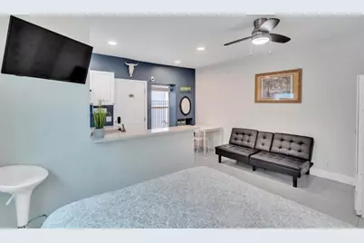324  Indiana St, Hollywood, FL 33019 - Photo 30