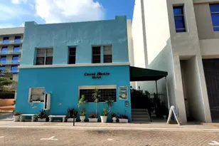 324 Indiana St, Hollywood, FL 33019 - Photo 2