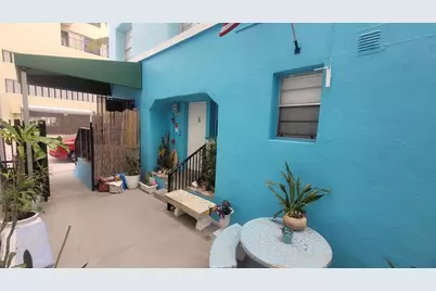 324  Indiana St, Hollywood, FL 33019 - Photo 24